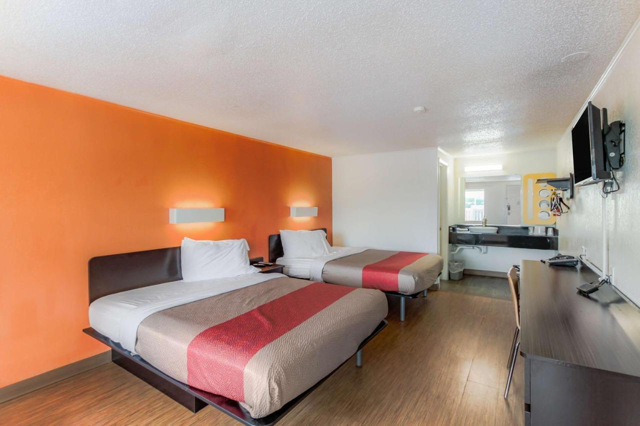 Motel 6 Kalamazoo Zewnętrze zdjęcie