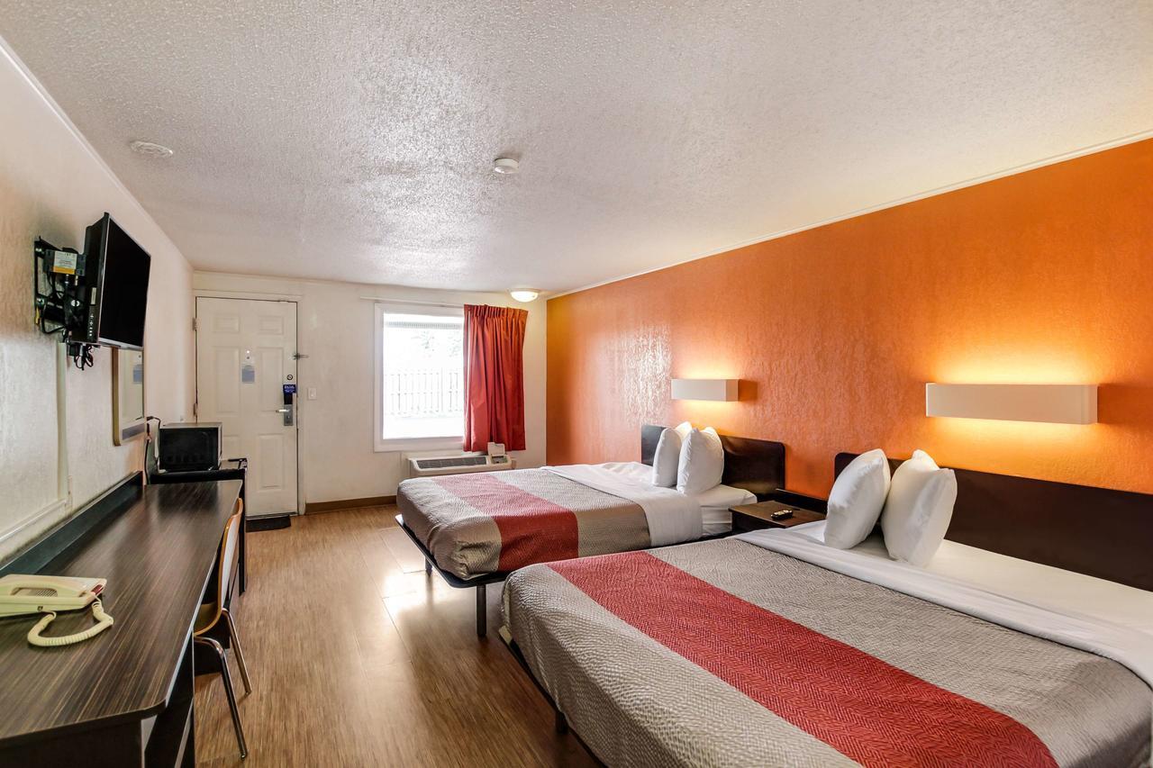 Motel 6 Kalamazoo Zewnętrze zdjęcie