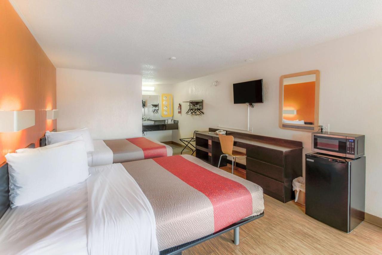 Motel 6 Kalamazoo Zewnętrze zdjęcie